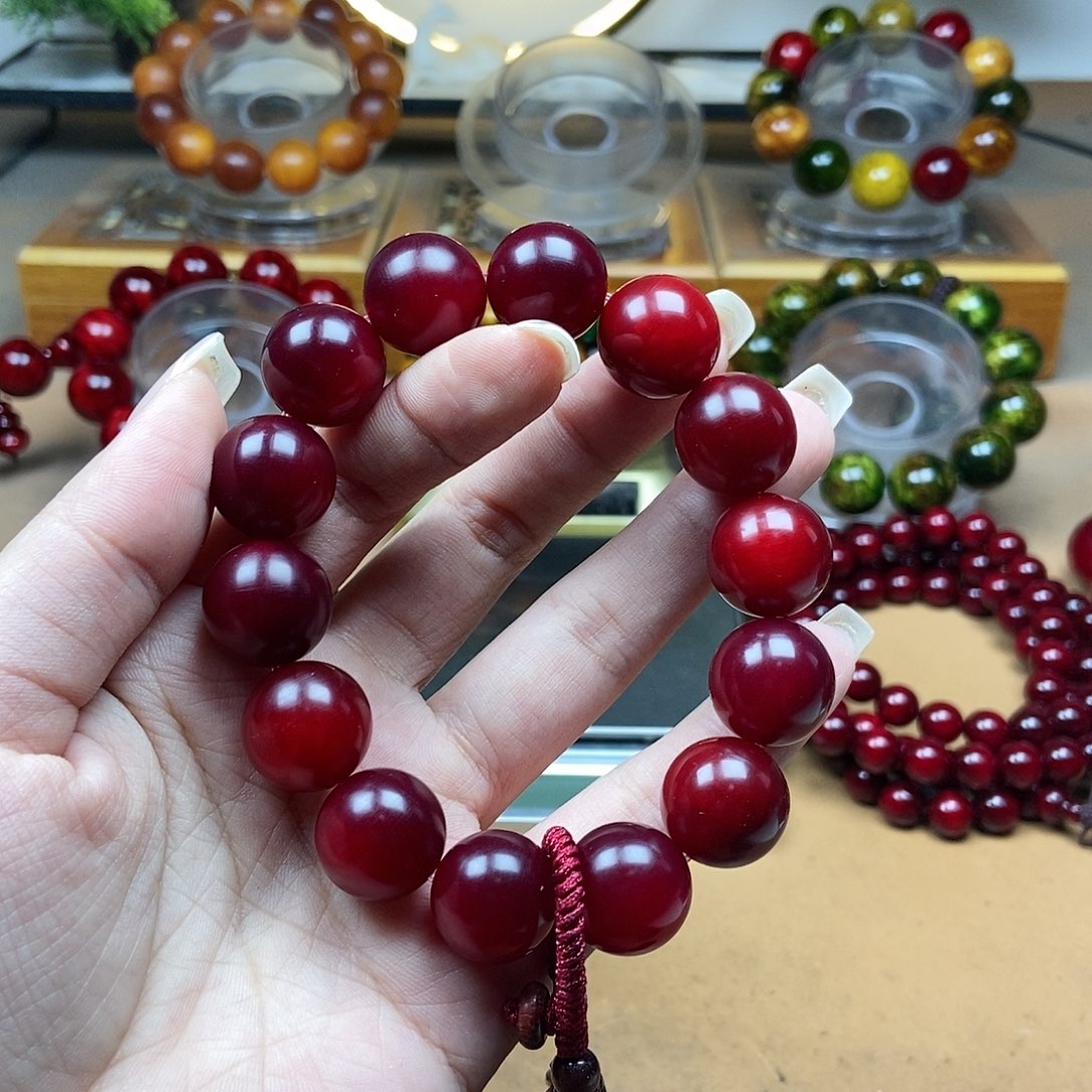 【闪购商品】贝壳杉（血龙木）手串/手链