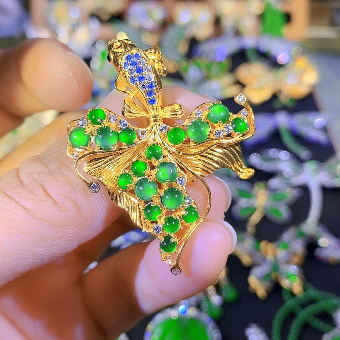 吊坠(不含链)银S925镶嵌翡翠