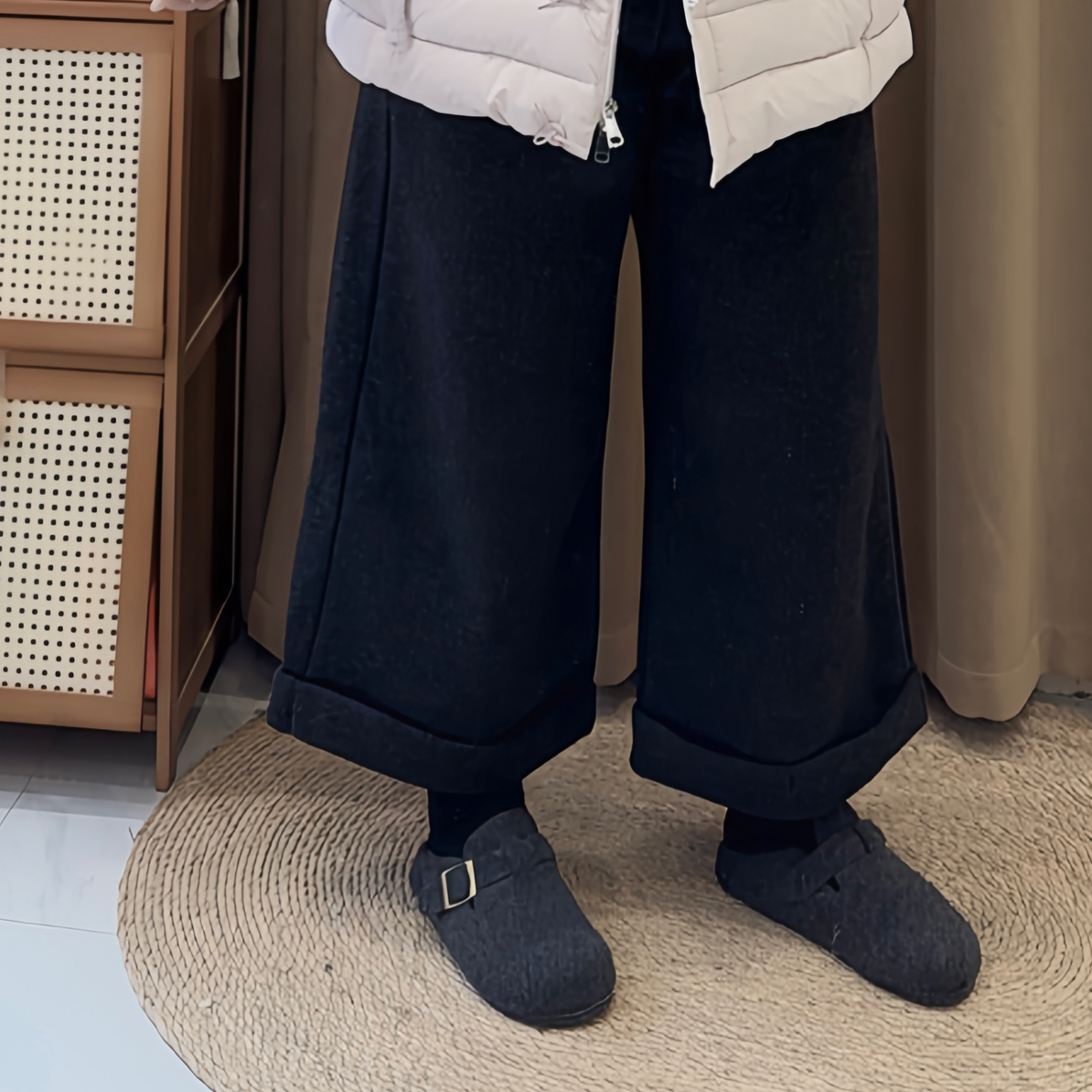 9911文文家冬季新款呢子加绒休闲裤九分大码