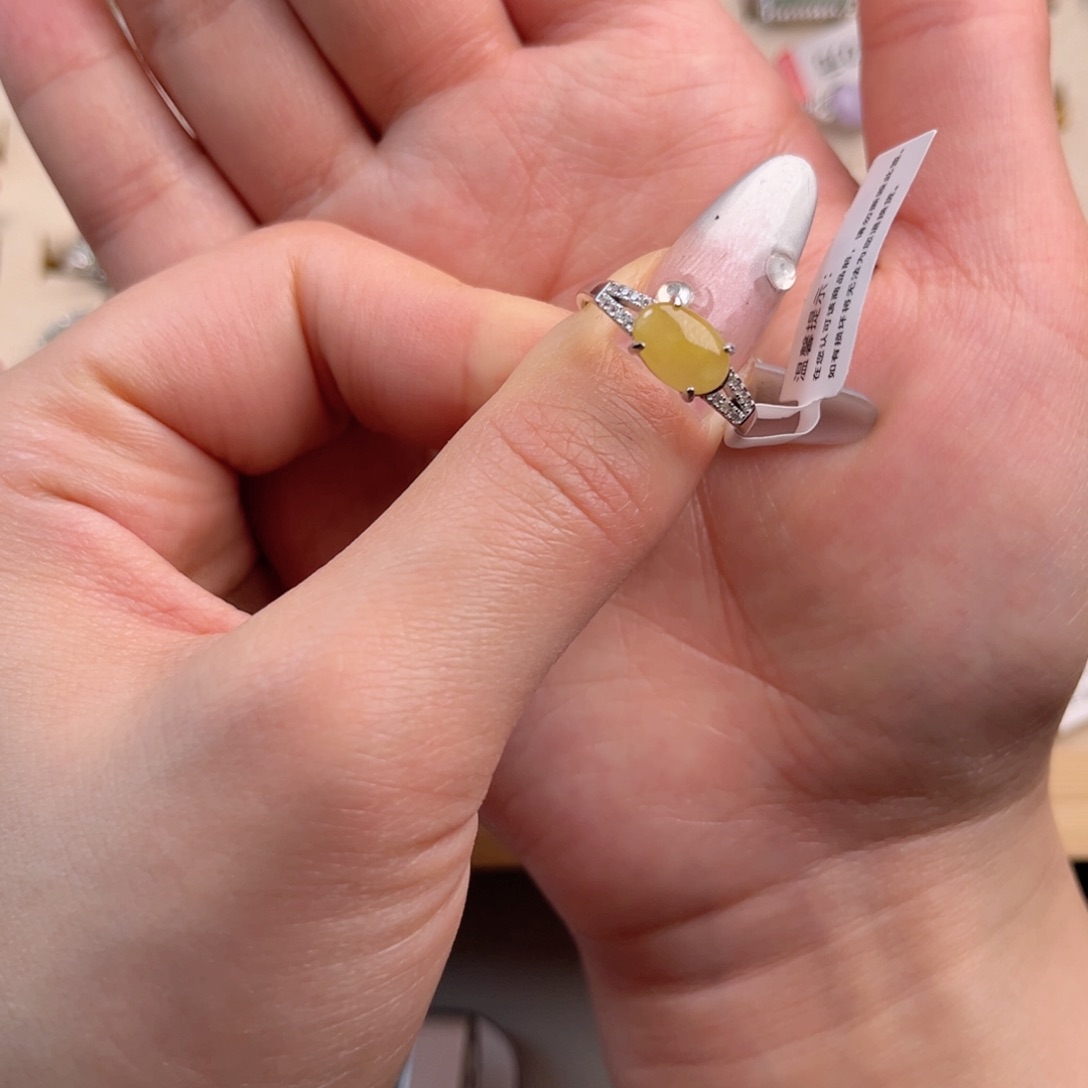 翡翠戒指银S925镶嵌66699