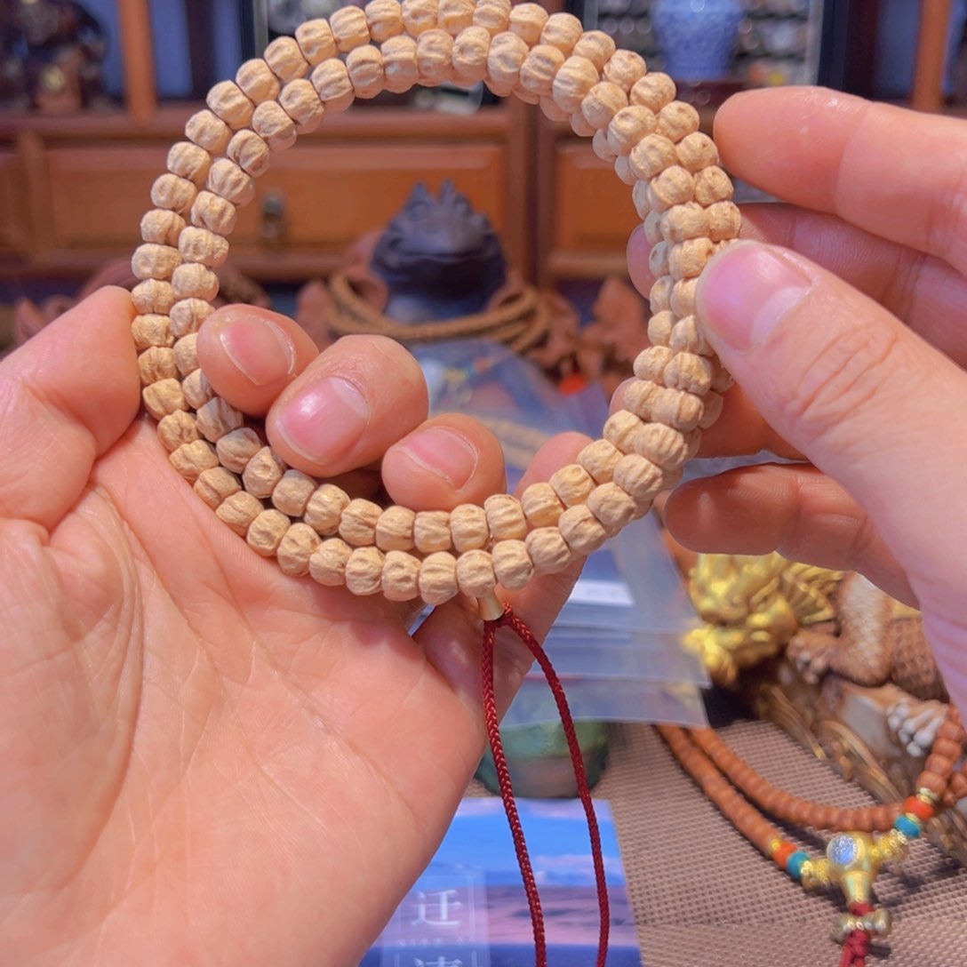 柏香籽/百香籽吊坠洛***。