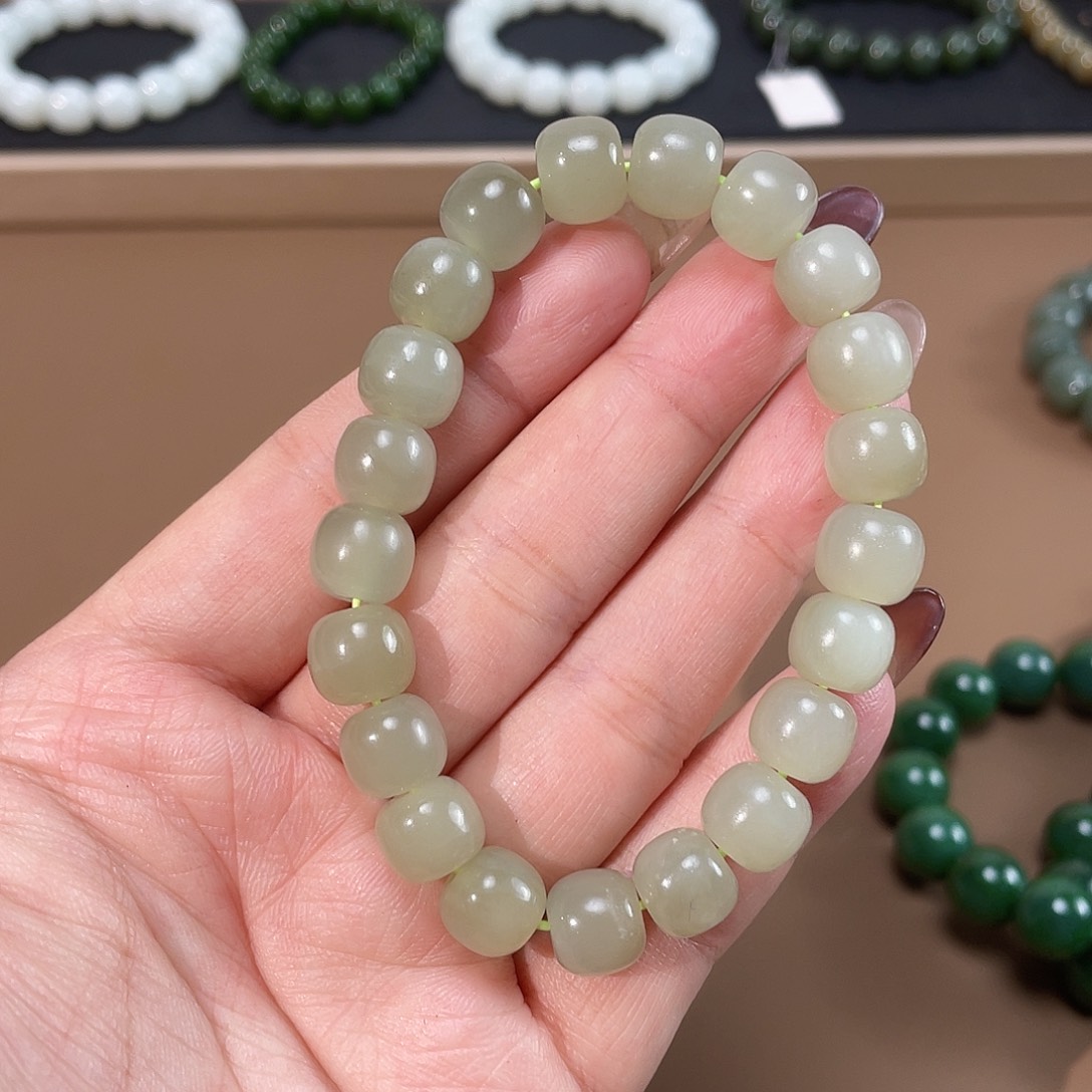 和田玉手链未镶嵌10