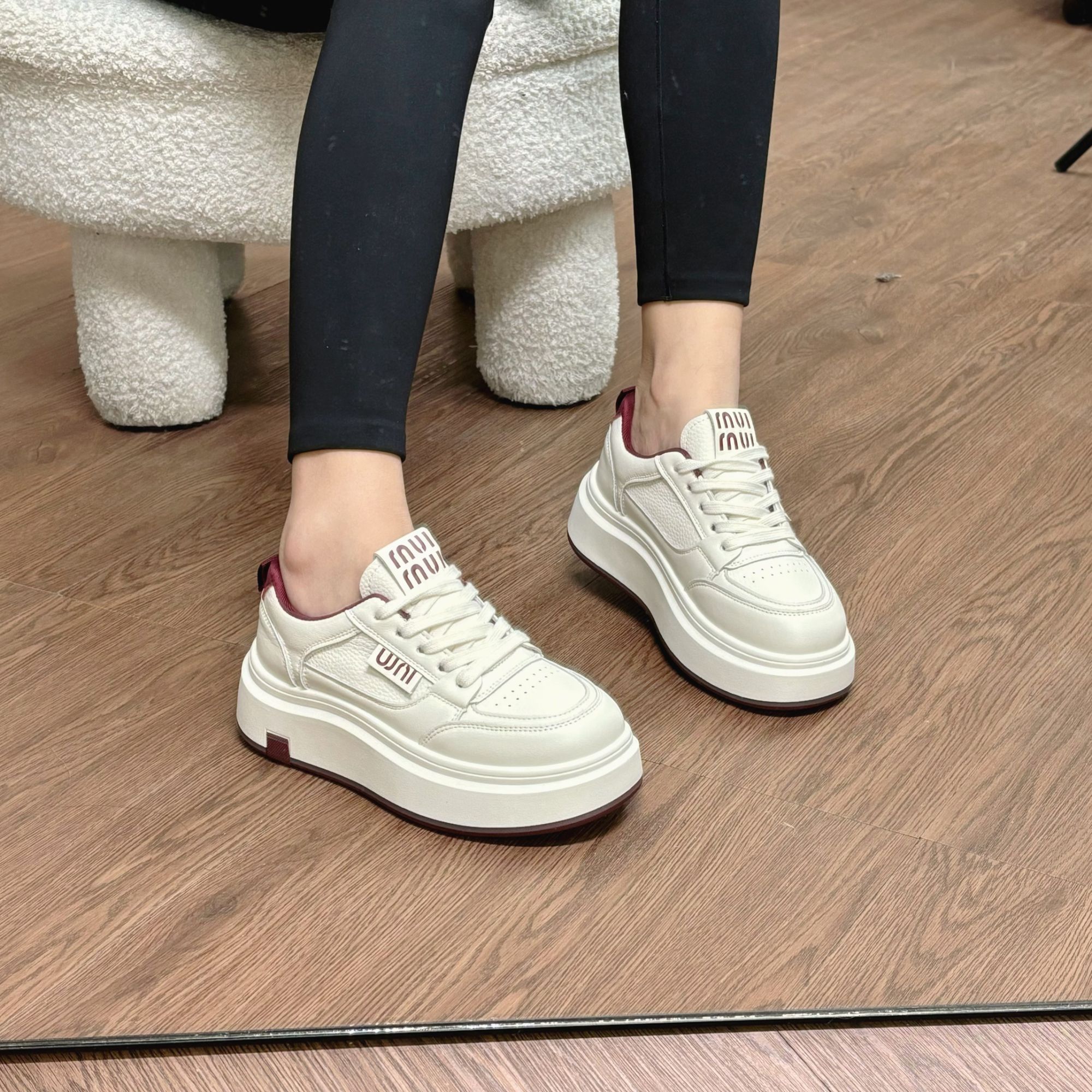 【梦想专属款】小白鞋秋冬软底系带女鞋增高百搭休闲厚底真皮鞋子