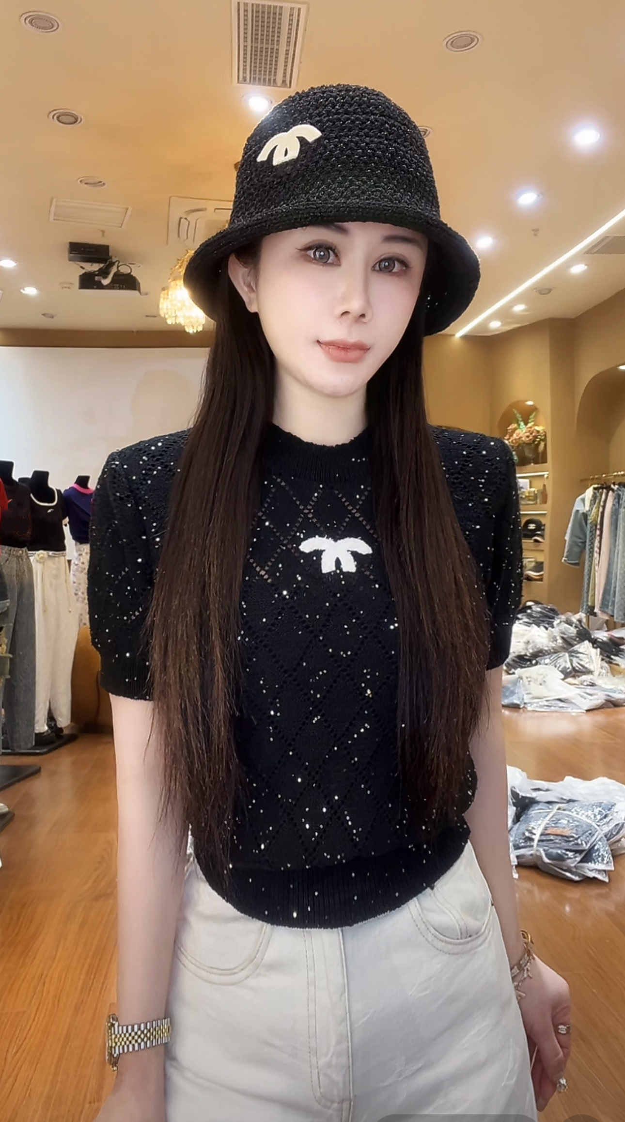 婷子-VIP•家定制款高货亮片针织短袖（251044）