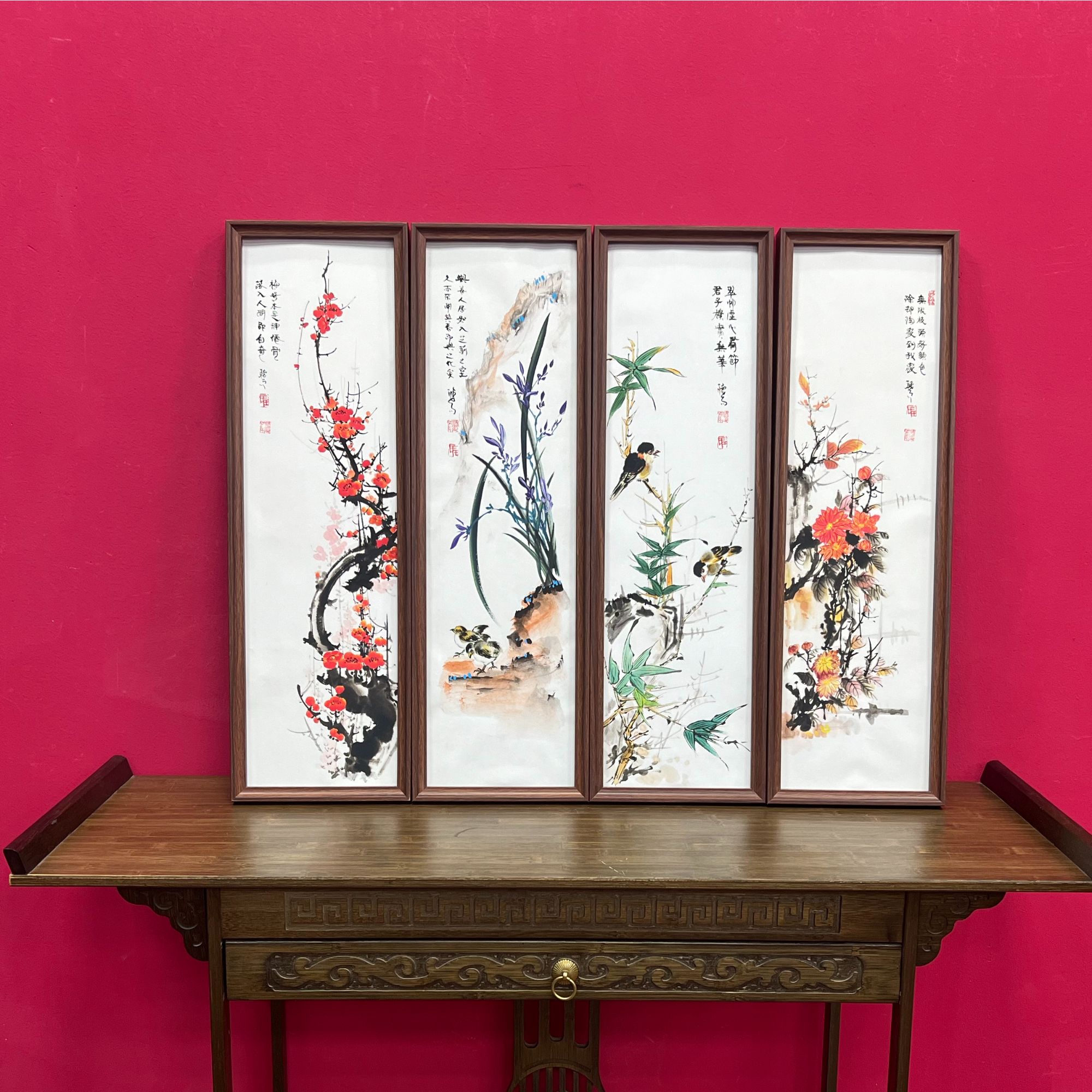 王德峰《梅兰竹菊—四条屏》带框 73*23✕4 CM —未央展厅