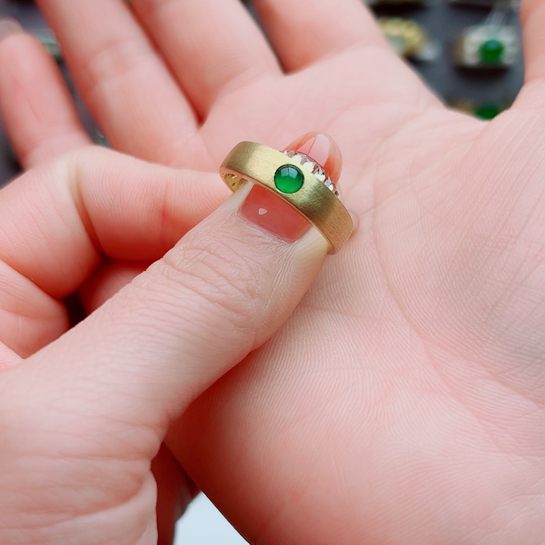 银S925镶嵌戒指翡翠