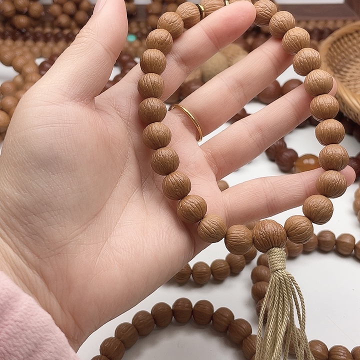 杨***车猴头核桃吊坠猴头