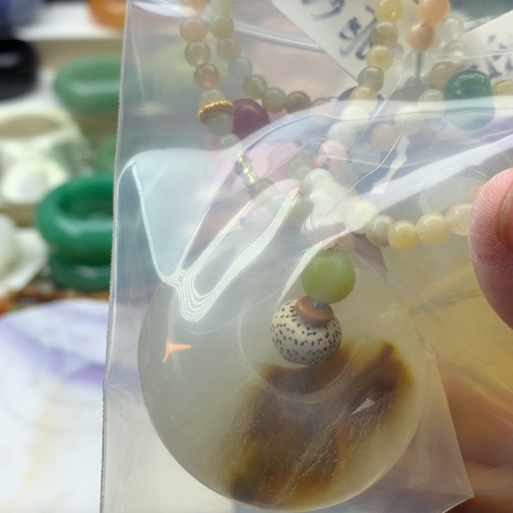 石英岩玉未镶嵌13468975444