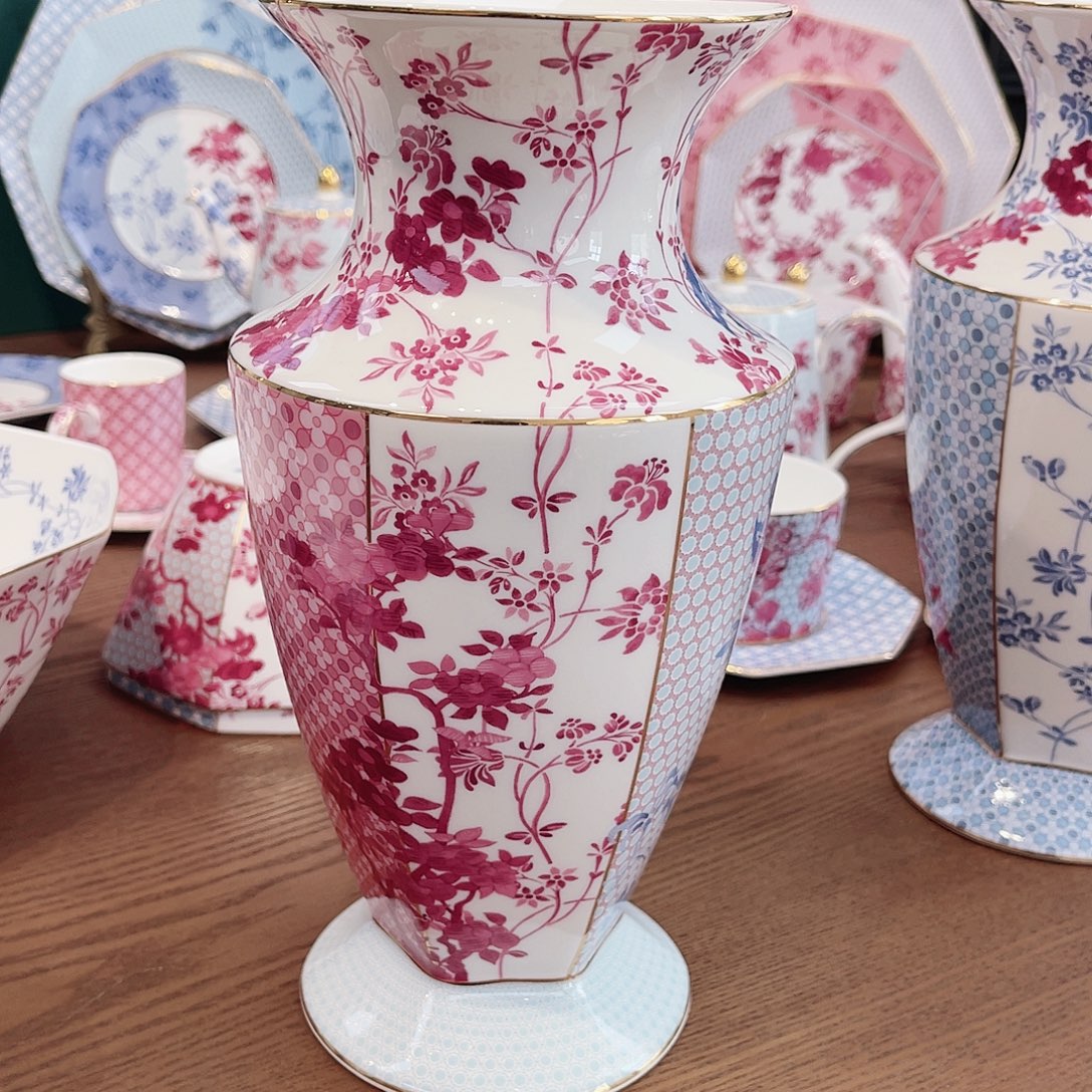 骨瓷//////////////////