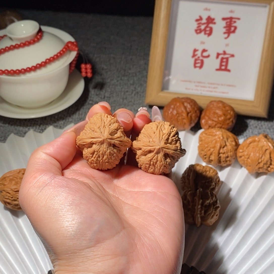 文玩核桃吊坠南疆石35