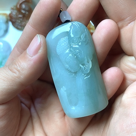 翡翠未镶嵌颈饰天然缅甸翡翠a货