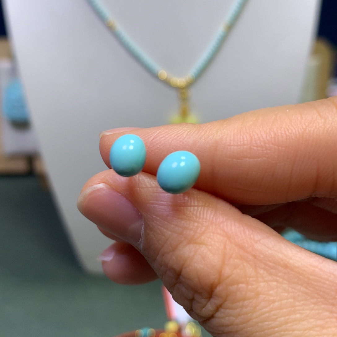 绿松石耳钉18K金镶嵌