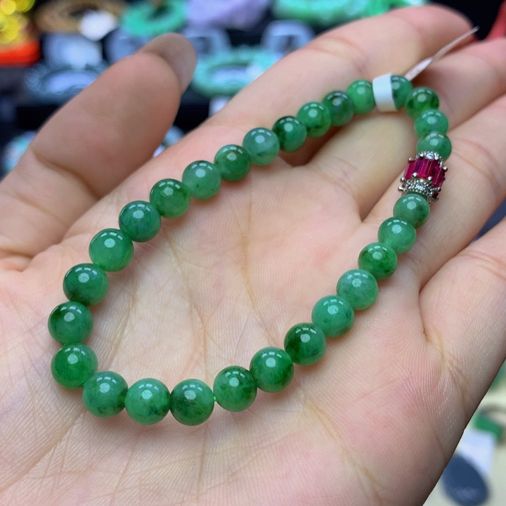 翡翠手链未镶嵌翡翠