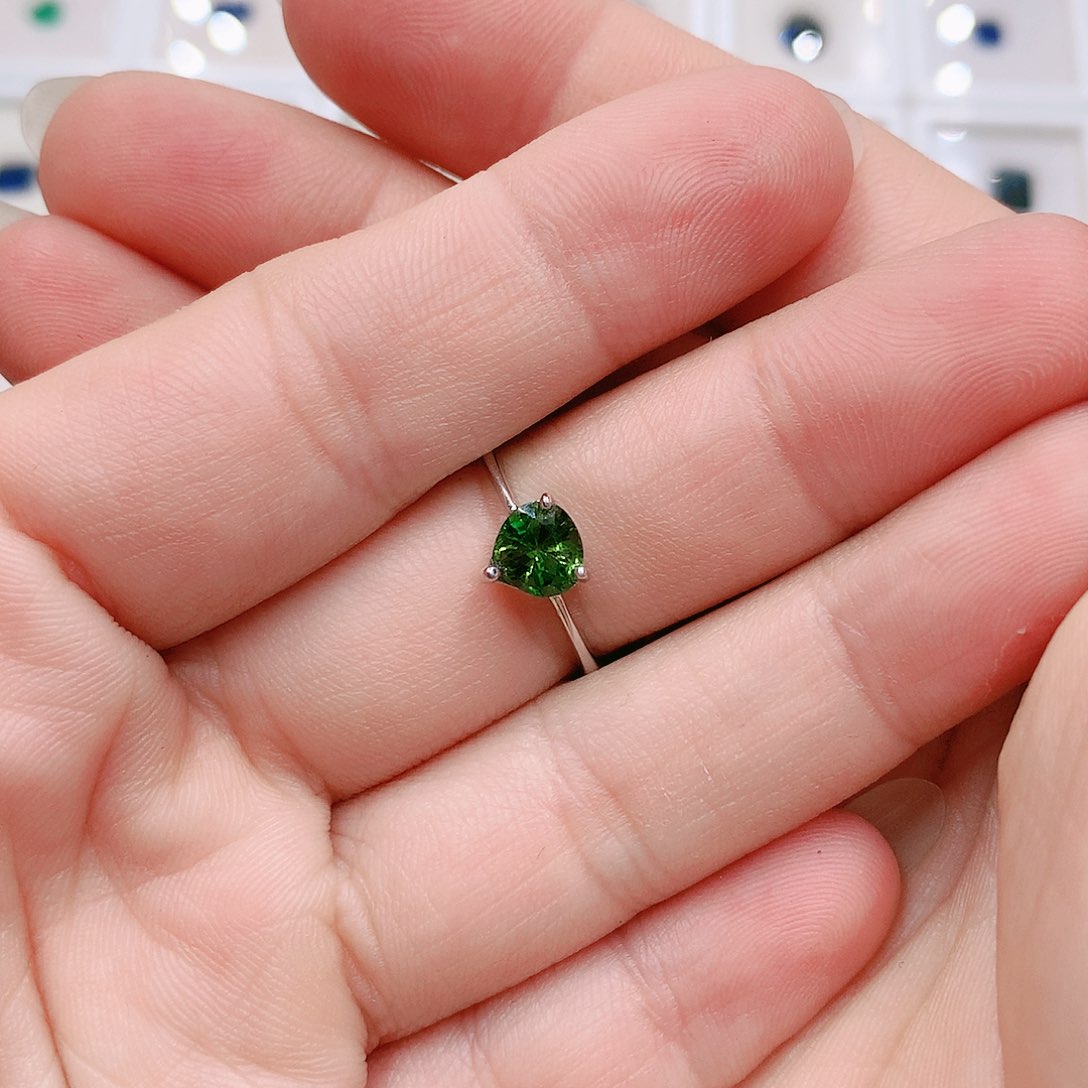 碧玺戒指银S925镶嵌戒指