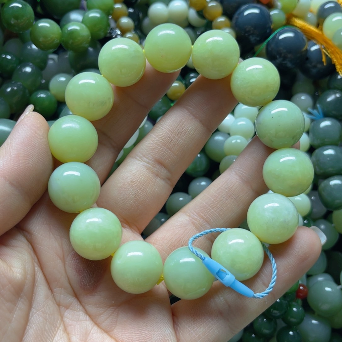 和田玉手链未镶嵌