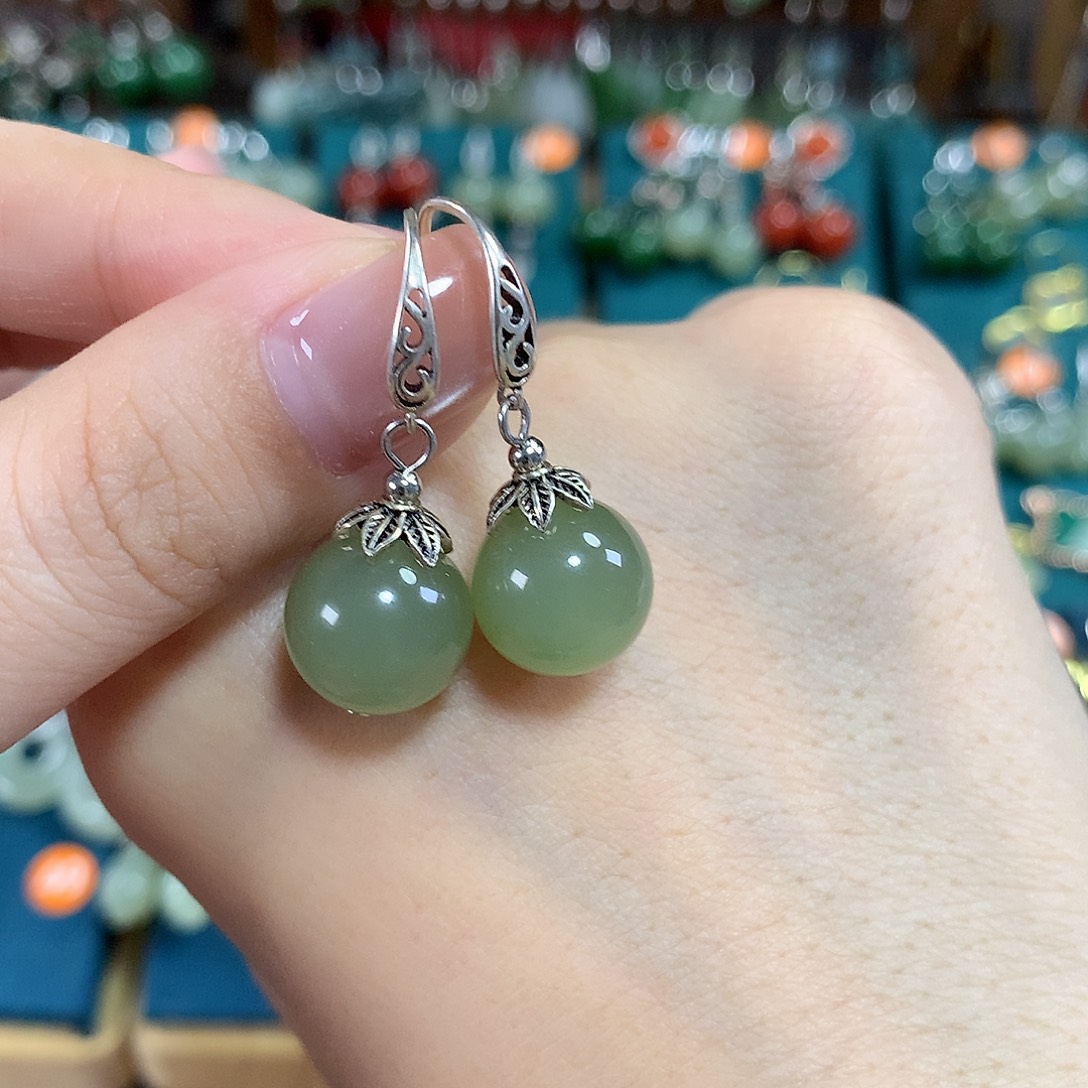 和田玉银S925镶嵌耳饰卡12左右