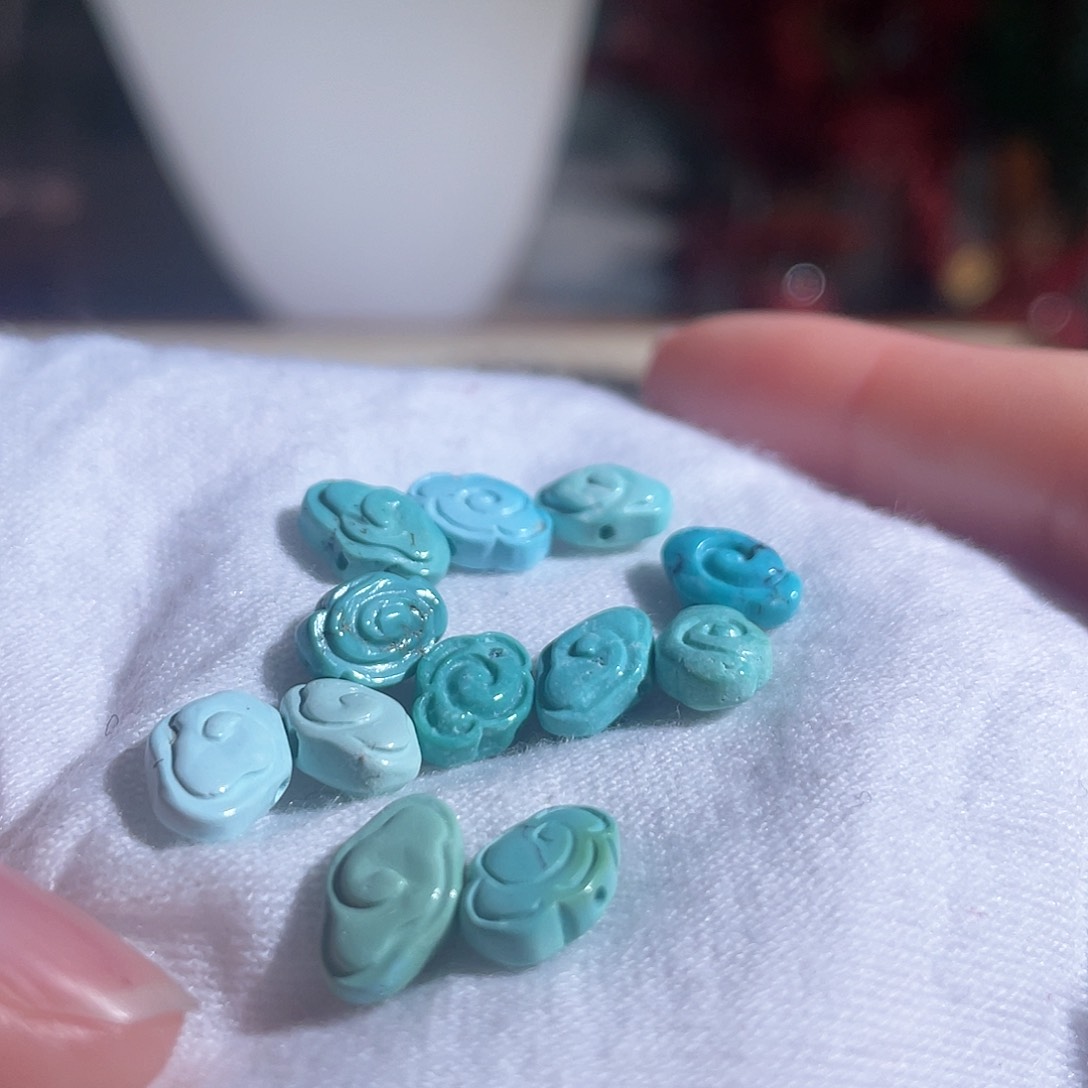 南红玛瑙配饰未镶嵌