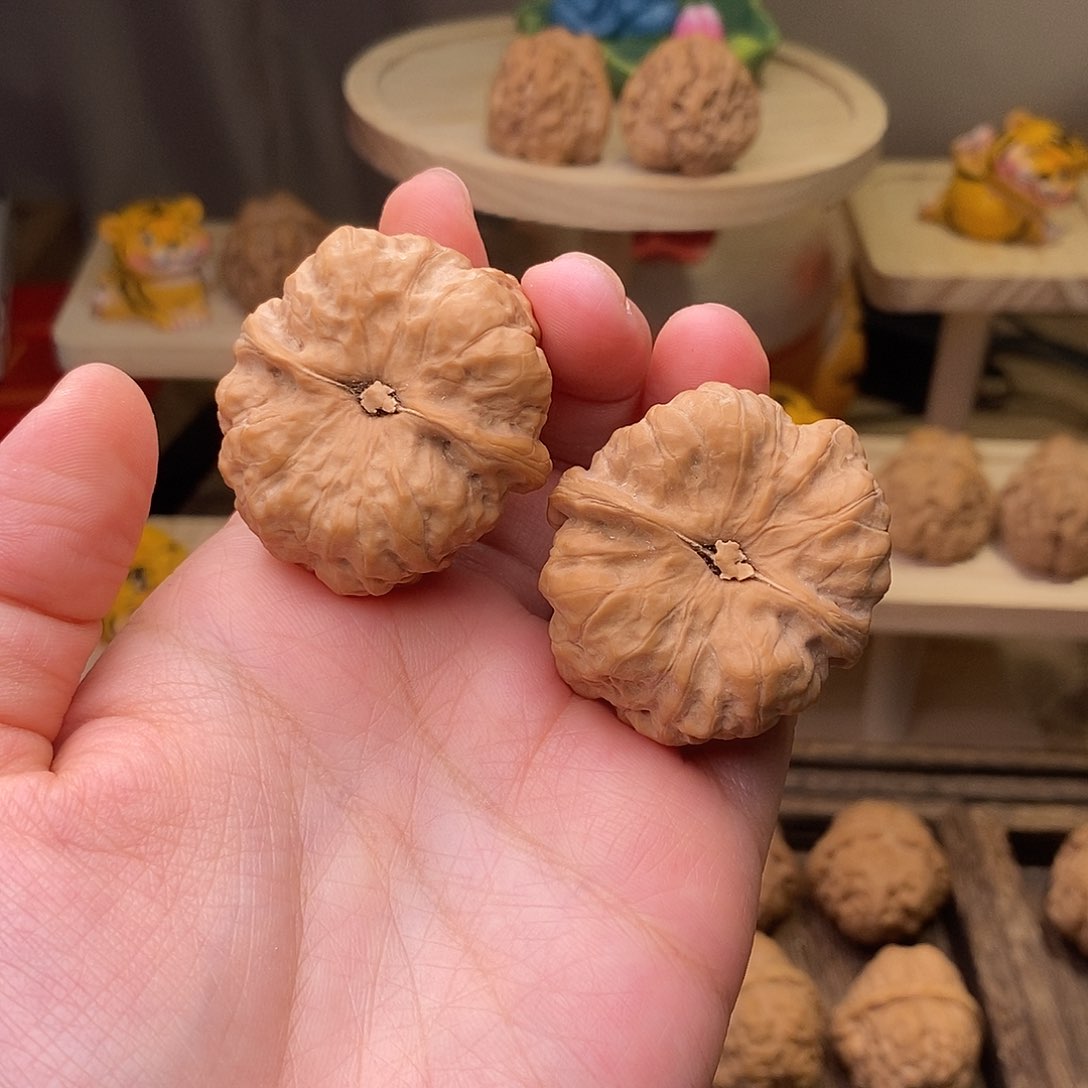 文玩核桃吊坠惹****i蛤蟆头38