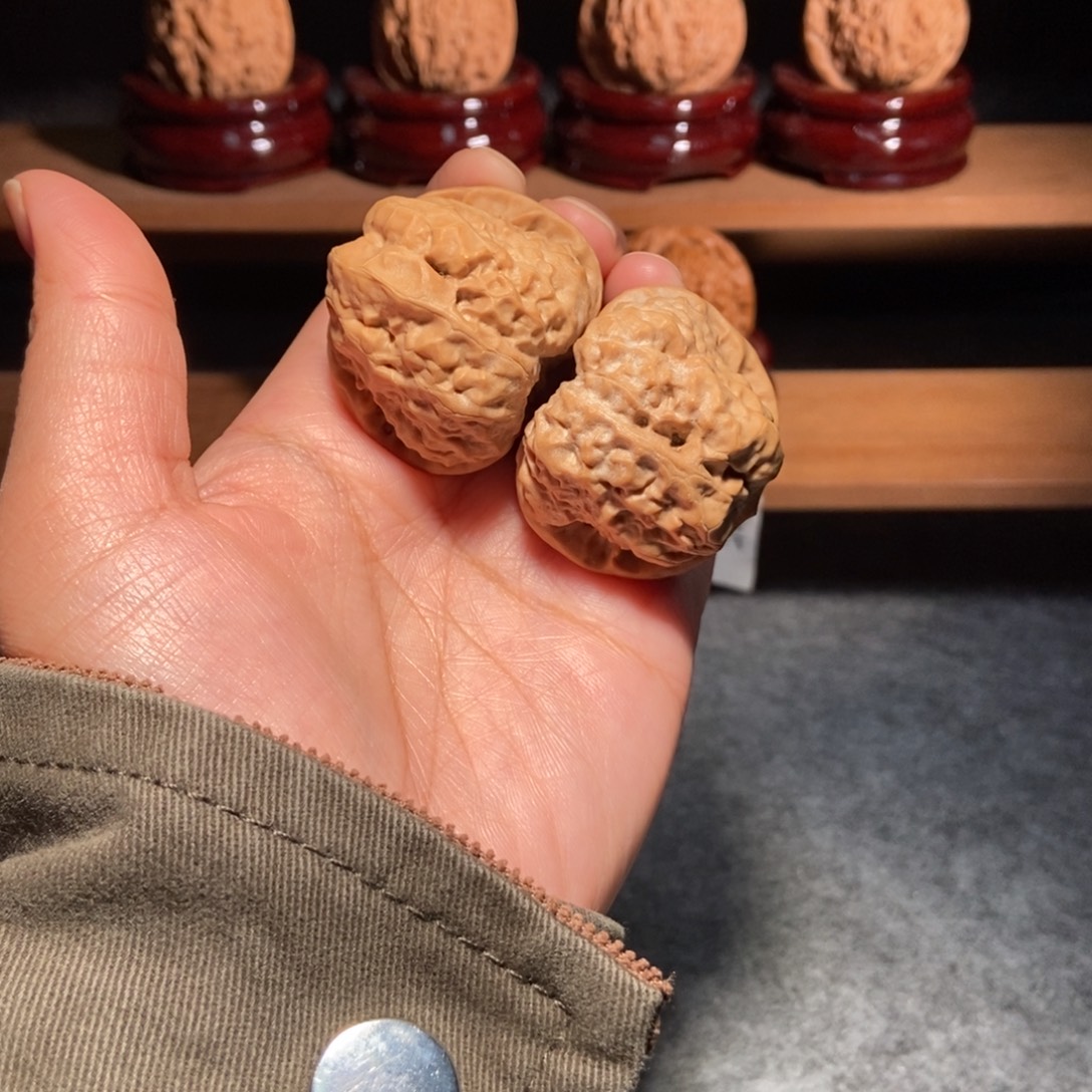 其他核桃四开背肉蛙油蜡皮38
