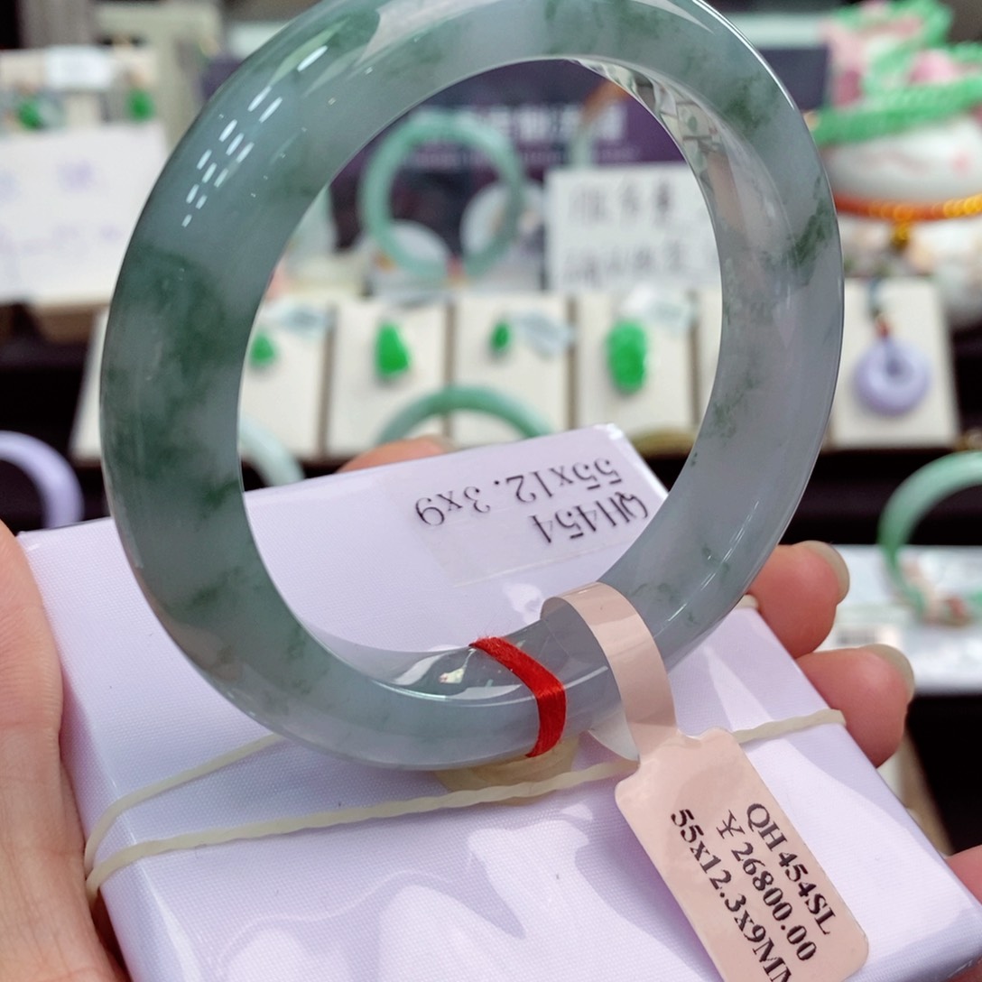 翡翠手镯未镶嵌55正