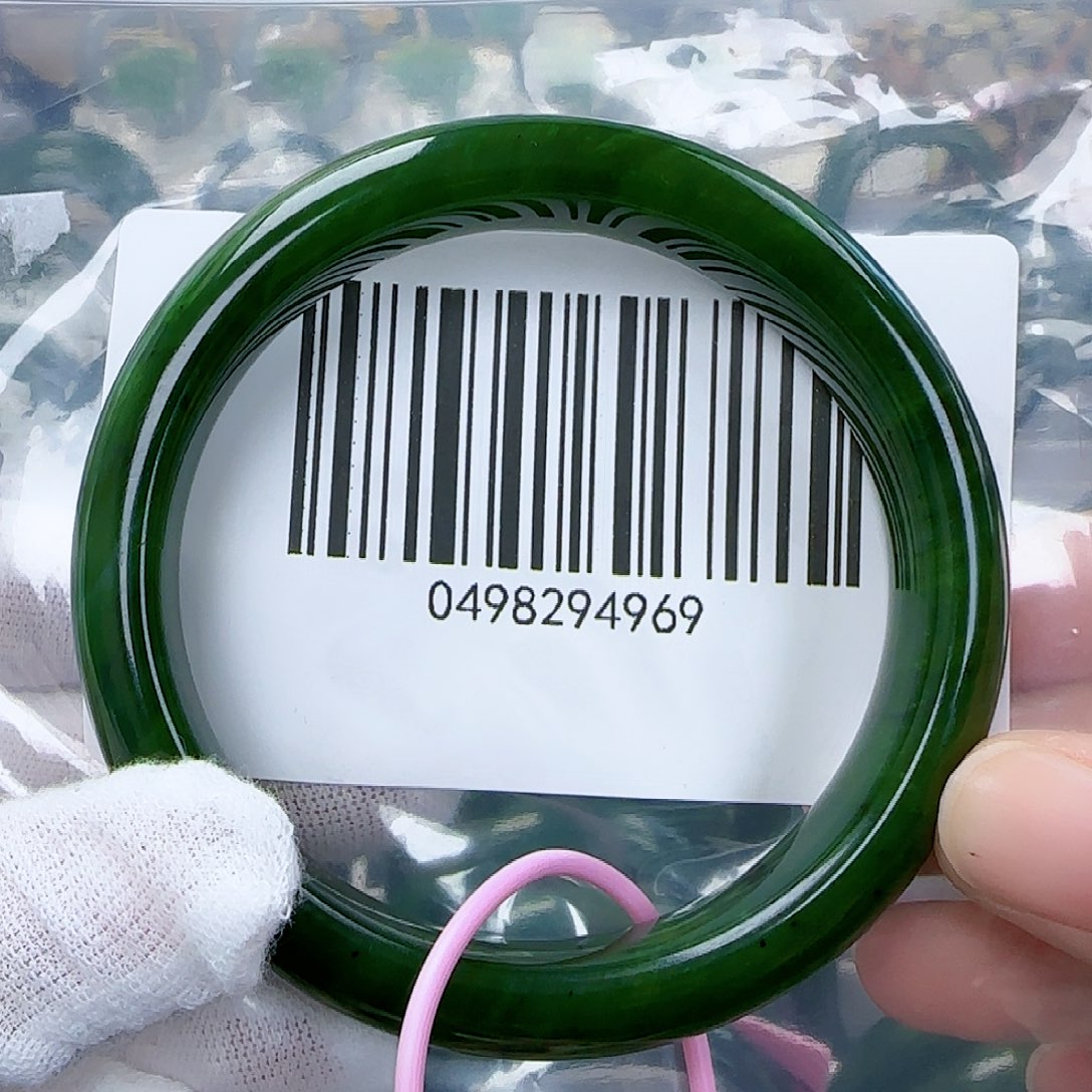 和田玉（碧玉）手镯未镶嵌60