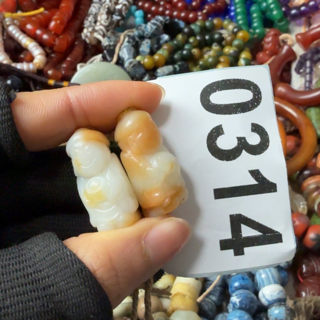 和田玉（糖玉）未镶嵌戒指