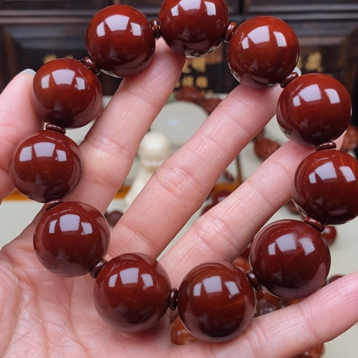 橄榄核吊坠呵*?光珠，