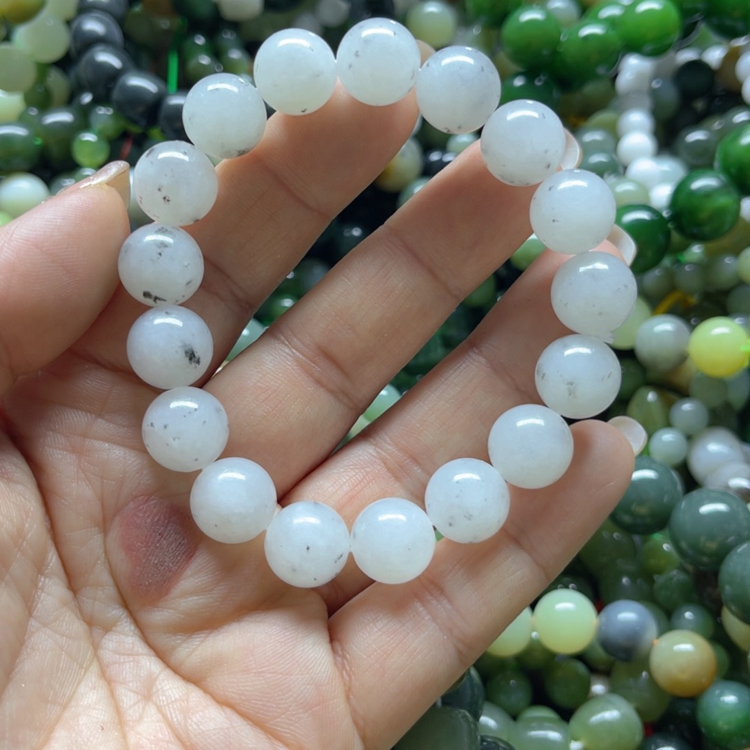 和田玉手链未镶嵌