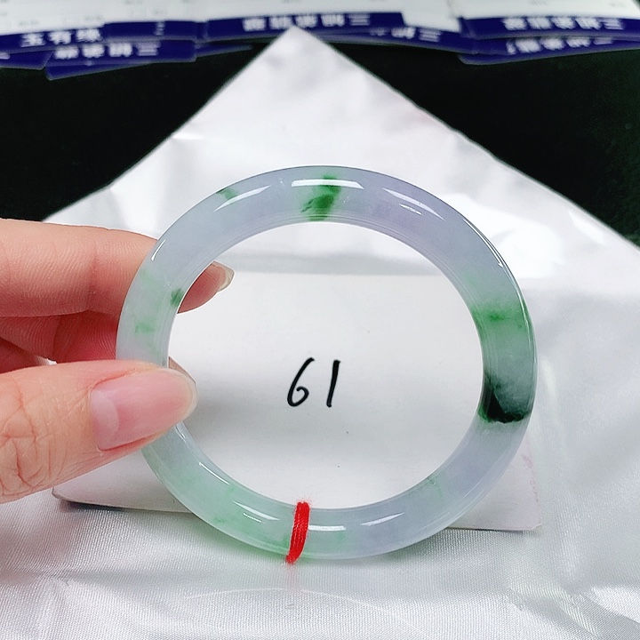 翡翠手镯（圆镯）未镶嵌