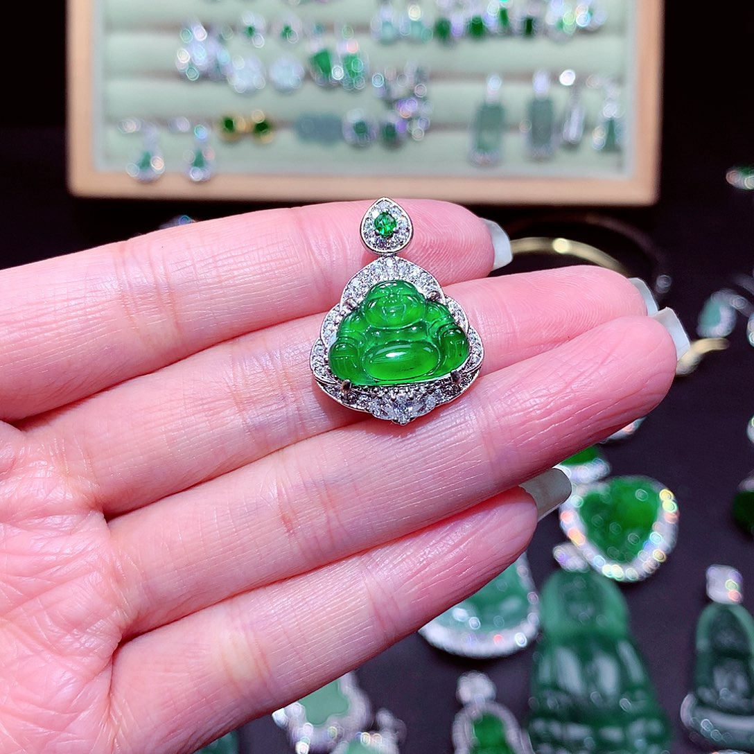 【闪购商品】翡翠吊坠(不含链)未镶嵌