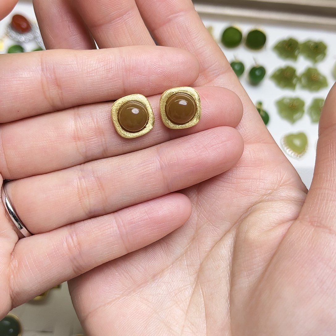 木***里和田玉银S925镶嵌耳饰