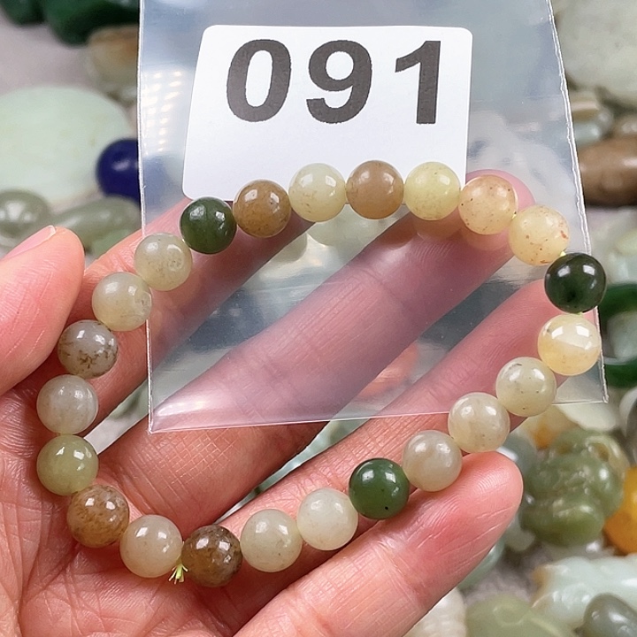 和田玉（糖玉）颈饰未镶嵌