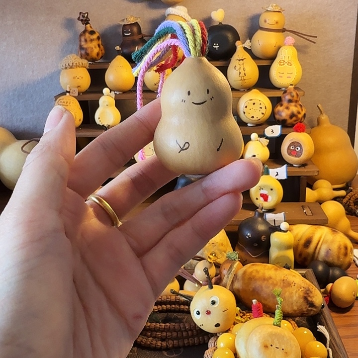 哈****大叶紫檀（黑酸枝木类）