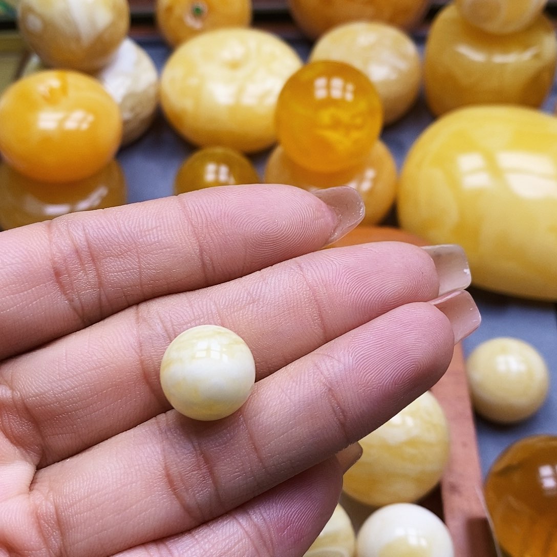 蜜蜡未镶嵌珠宝奇石大****）