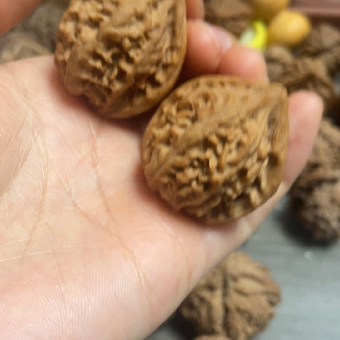 桃核吊坠秦岭鸡心35