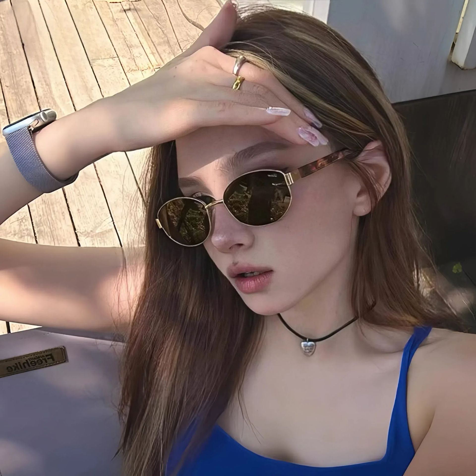 复古椭圆形金属框墨镜女款防晒高级感小框凹造型太阳眼镜