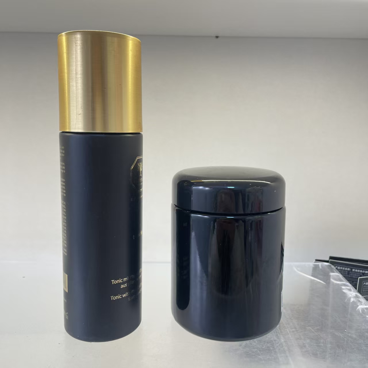 涂抹睡爽肤面膜1中