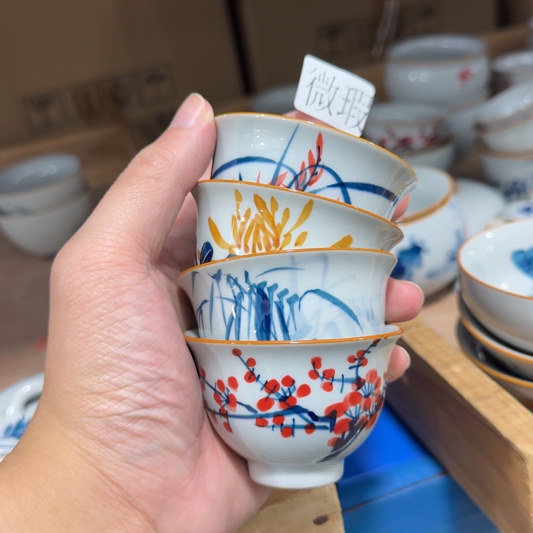 釉下手绘茶具微瑕
