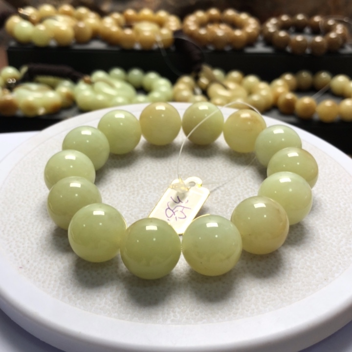 和田玉手串未镶嵌卡16