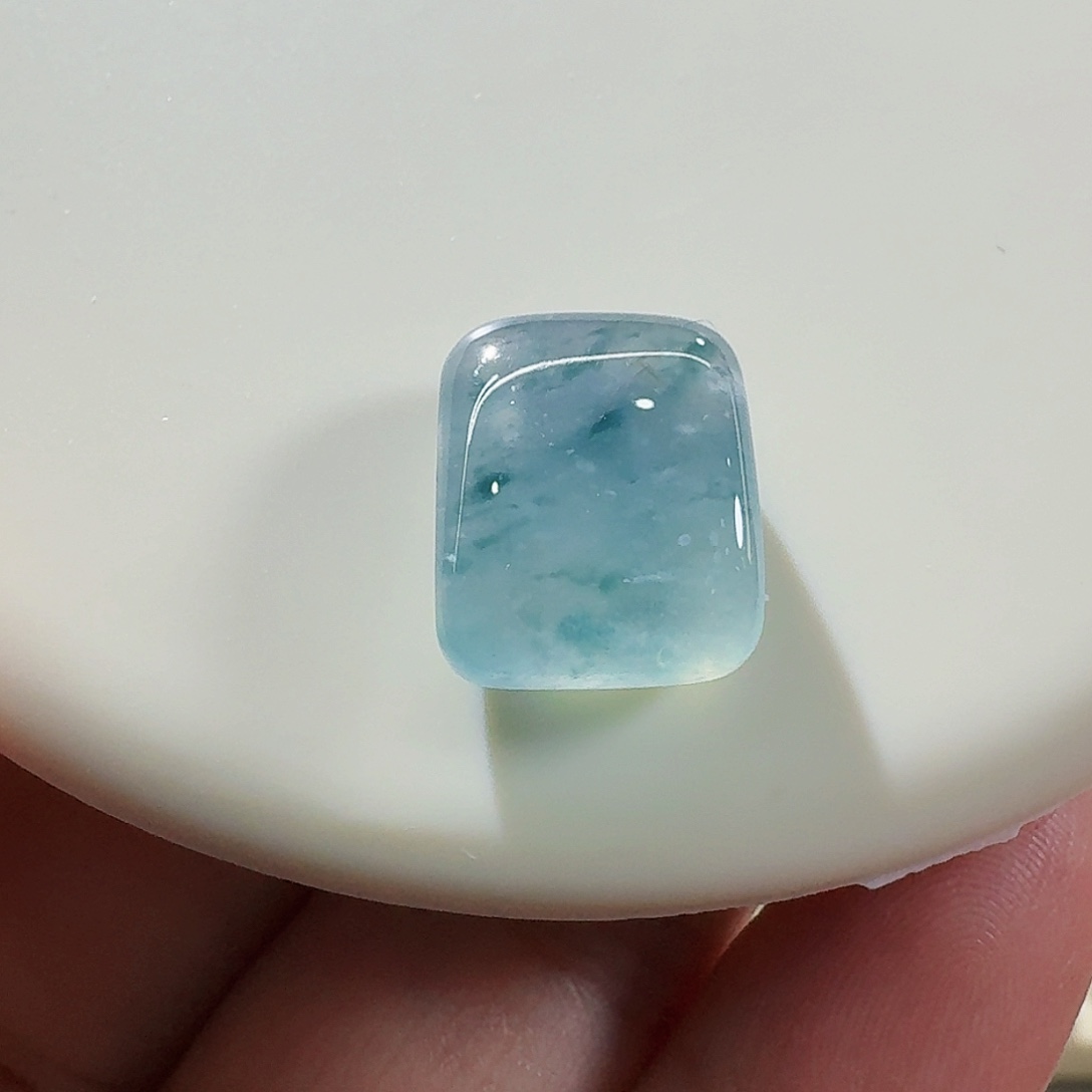 翡翠颈饰未镶嵌裸石