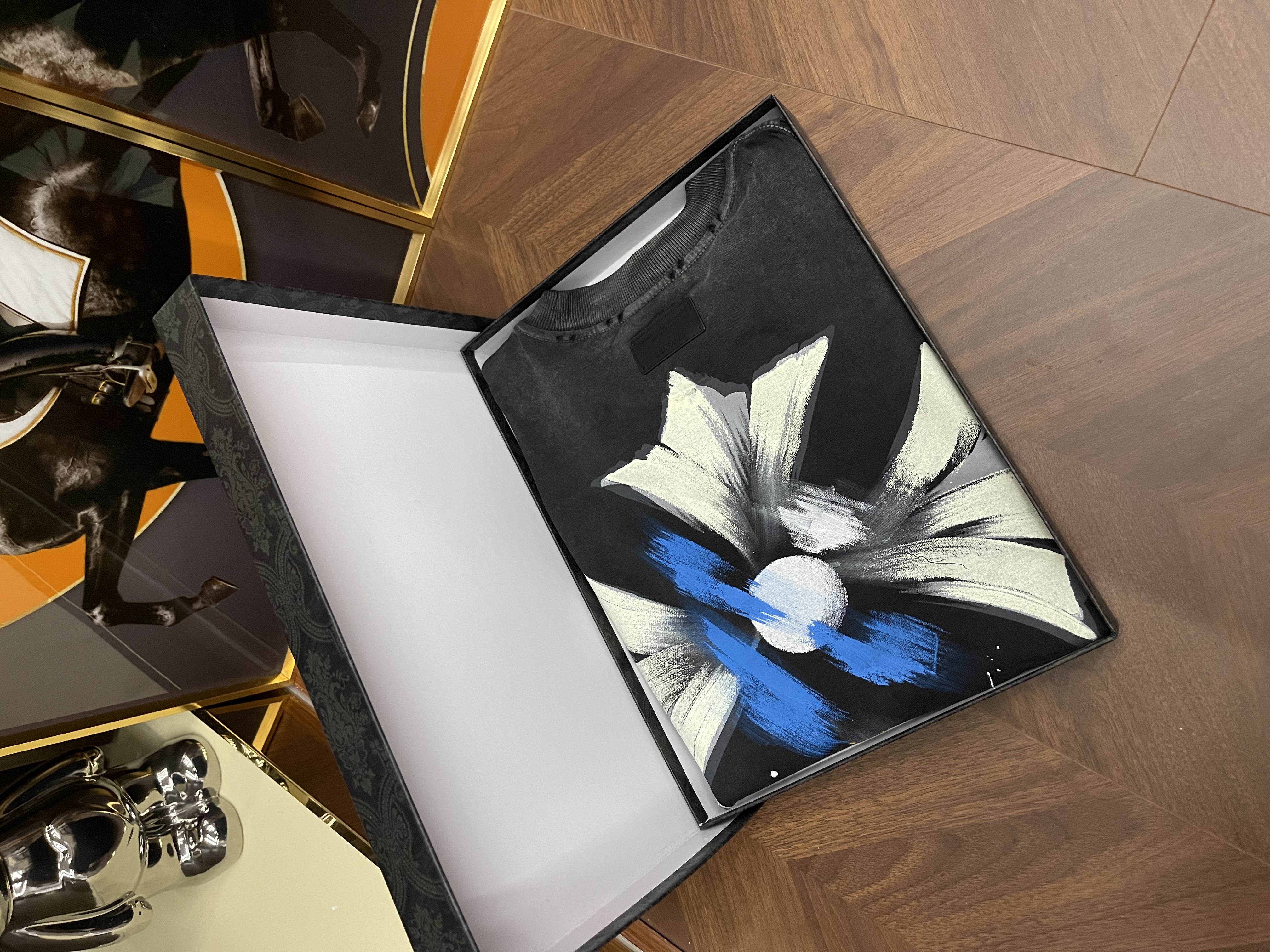 【高端潮牌】水洗炒色手绘十字款百搭男短袖6753