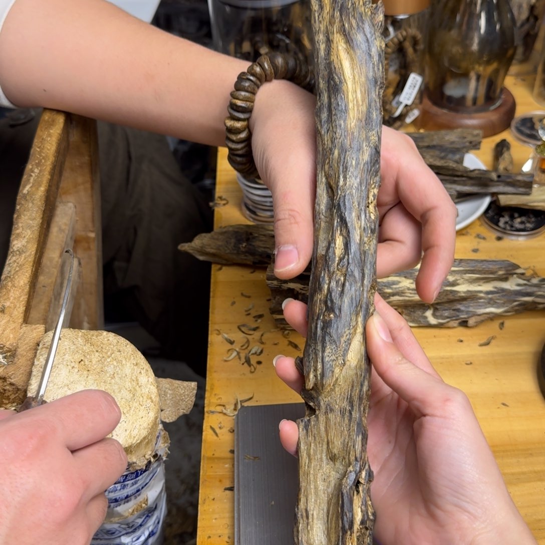 沉香沉香碎屑张勺子品种块料115克