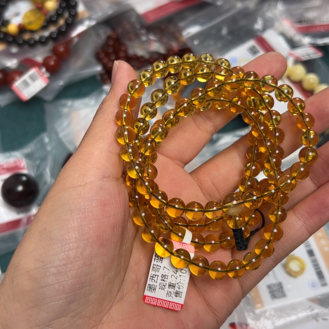 未镶嵌琥珀珠宝奇石