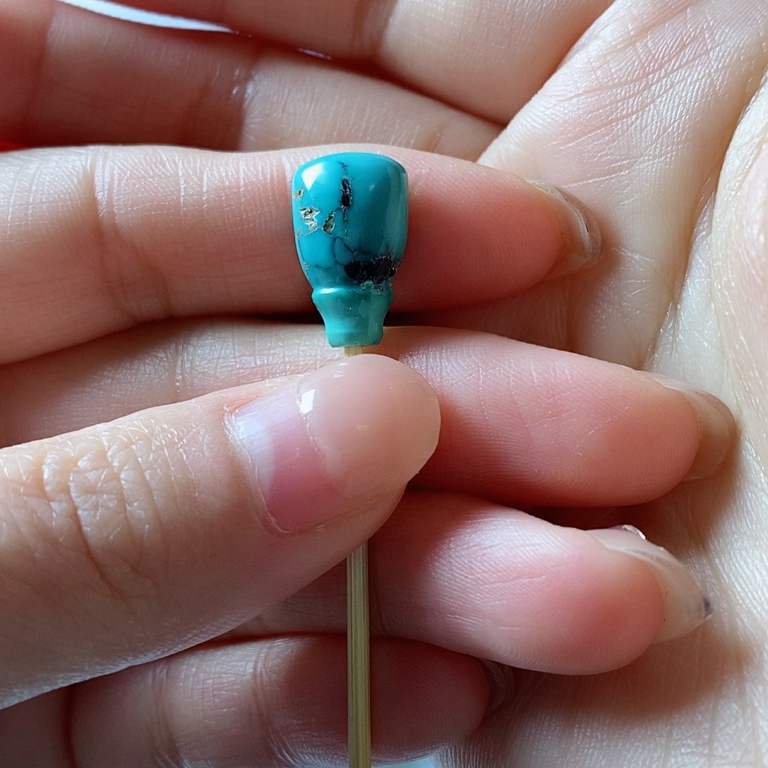 绿松石颈饰未镶嵌