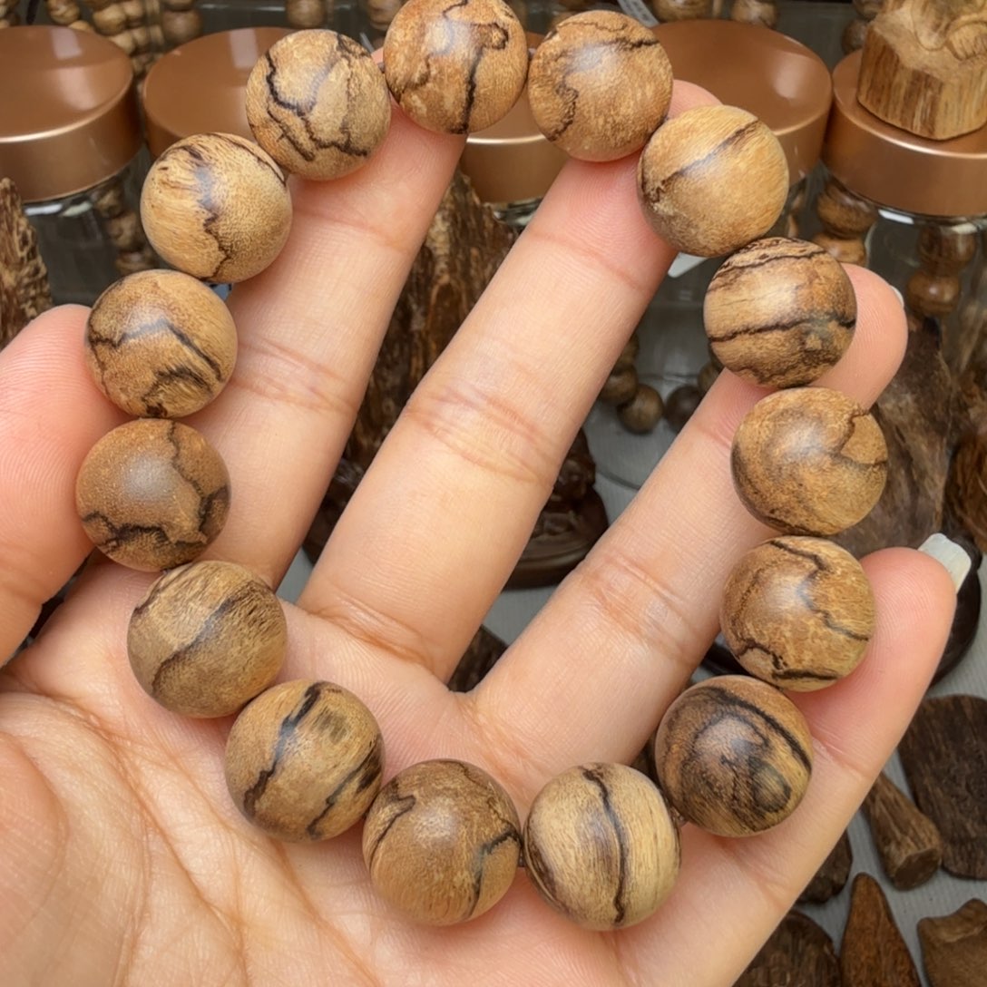 沉香碎屑沉香柬埔寨虎斑 1.5*20 克