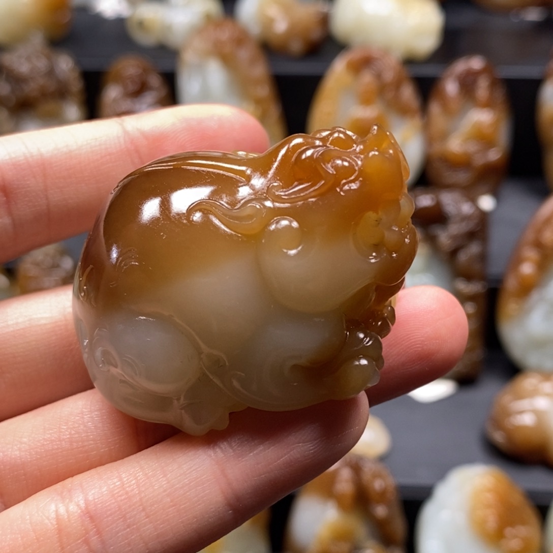 和田玉挂件未镶嵌