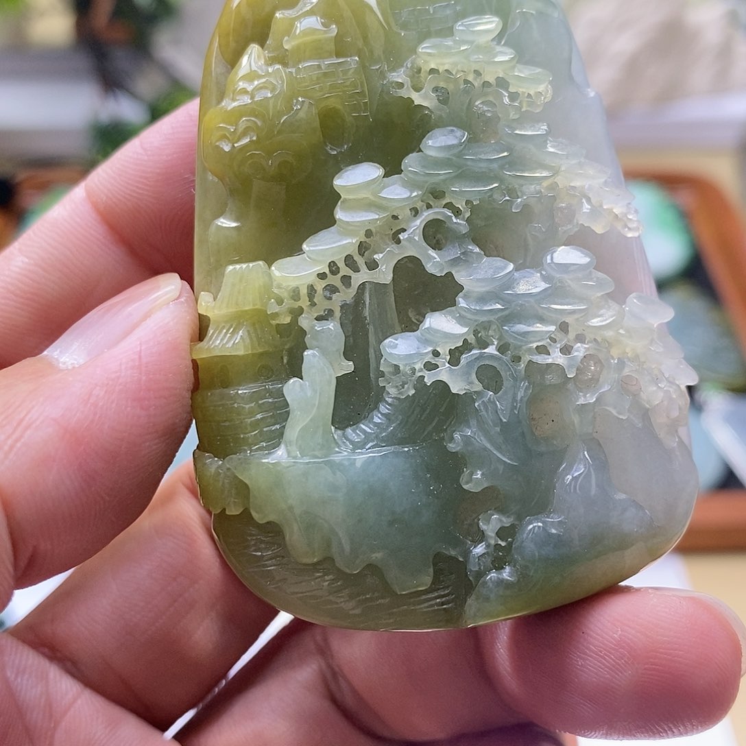【闪购商品】翡翠颈饰未镶嵌111111111111