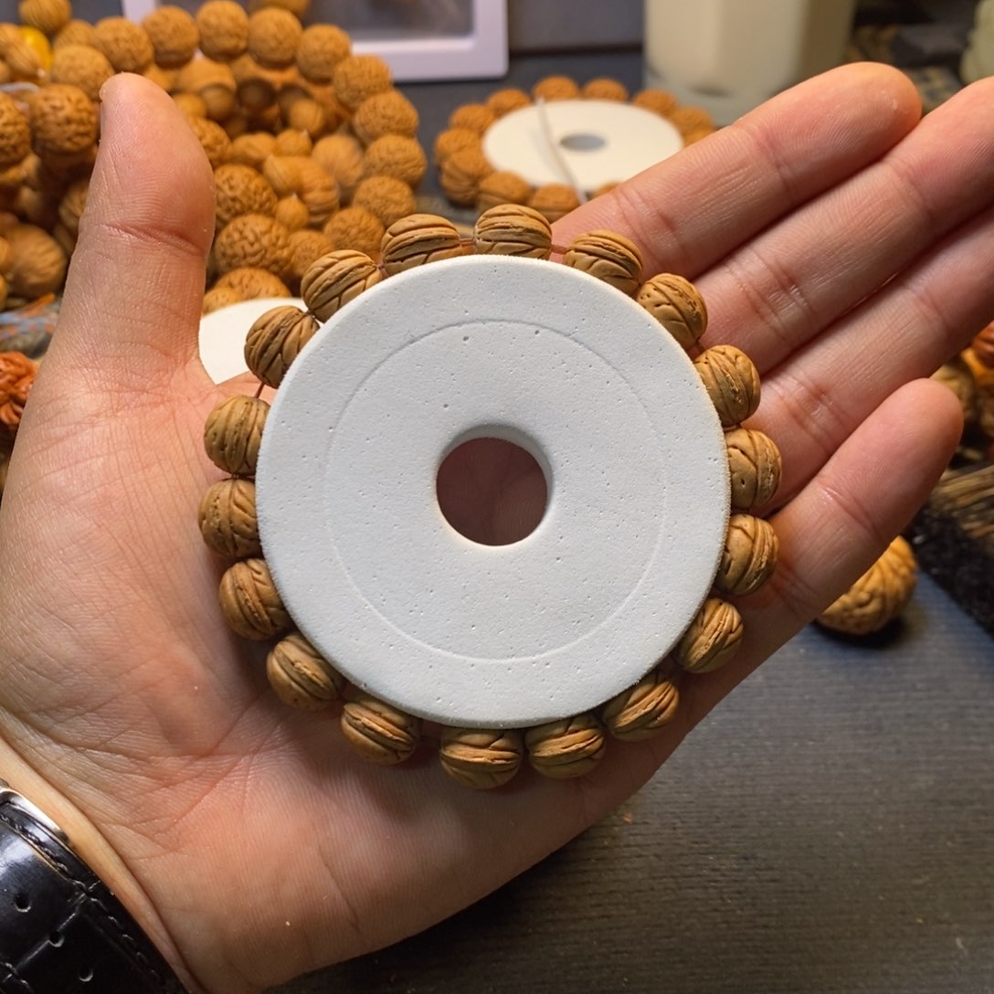 桃核吊坠U****局11小金豆桃核交朋友