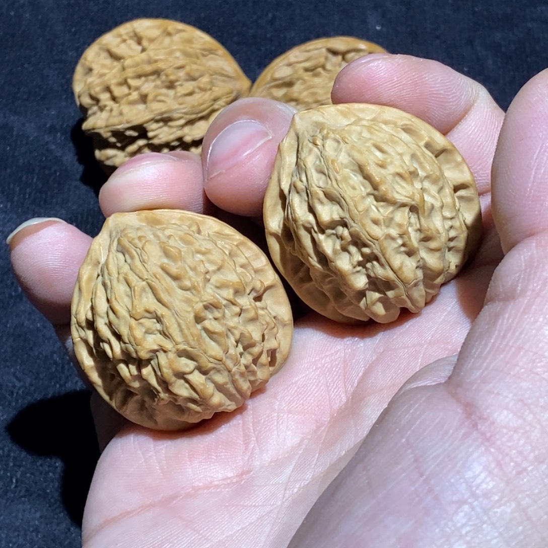 吊坠文玩核桃金牛37