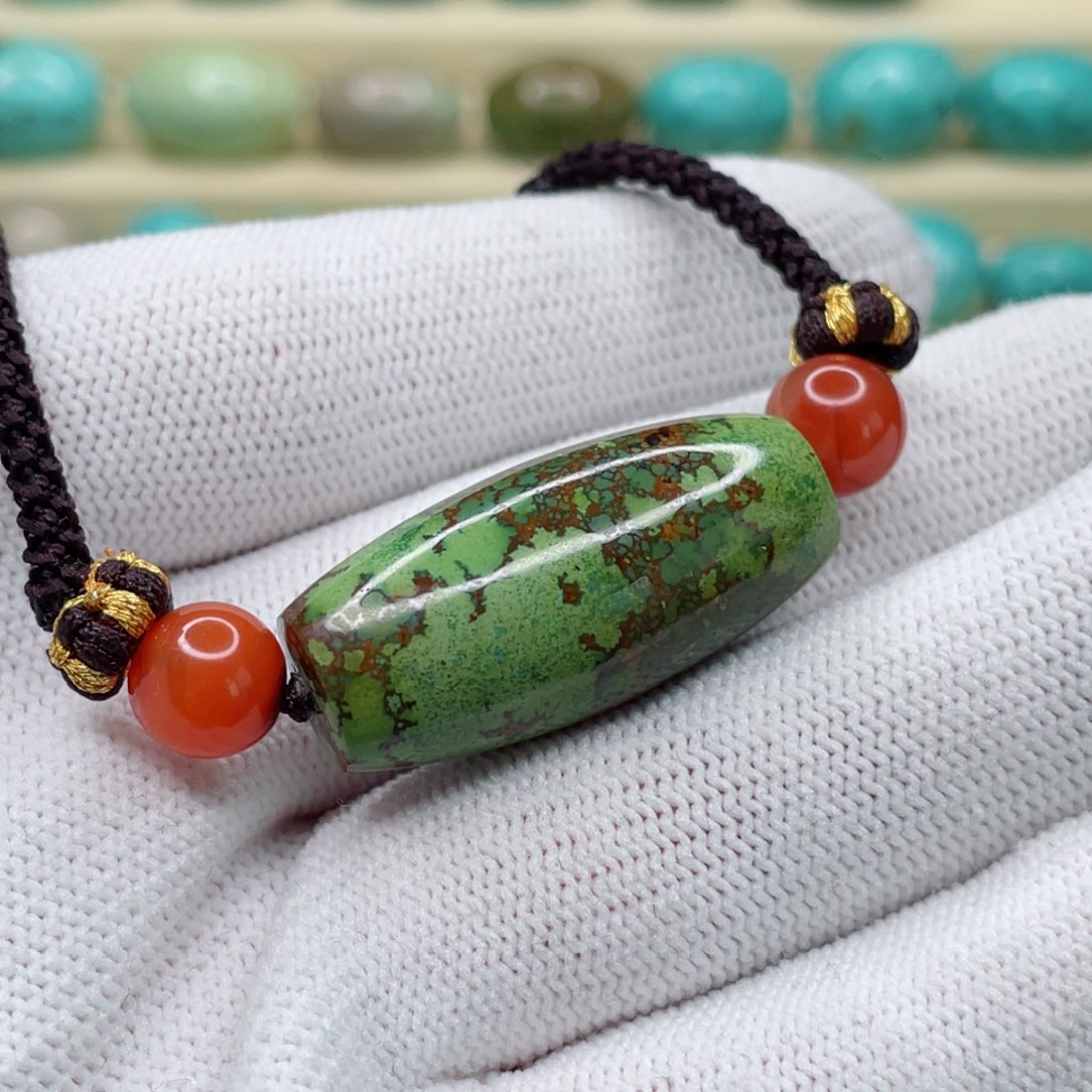 未镶嵌绿松石珠宝奇石